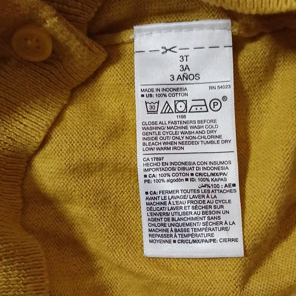 Old Navy Toddler‎ girls Mustard Yellow cardigan Size 3T